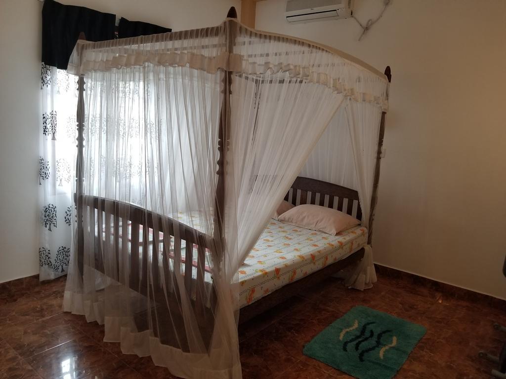 Kumara Guest House Унаватуна Екстериор снимка